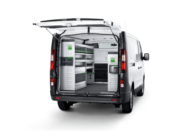 Regály do vozidla Renault Trafic L1H1 Green package